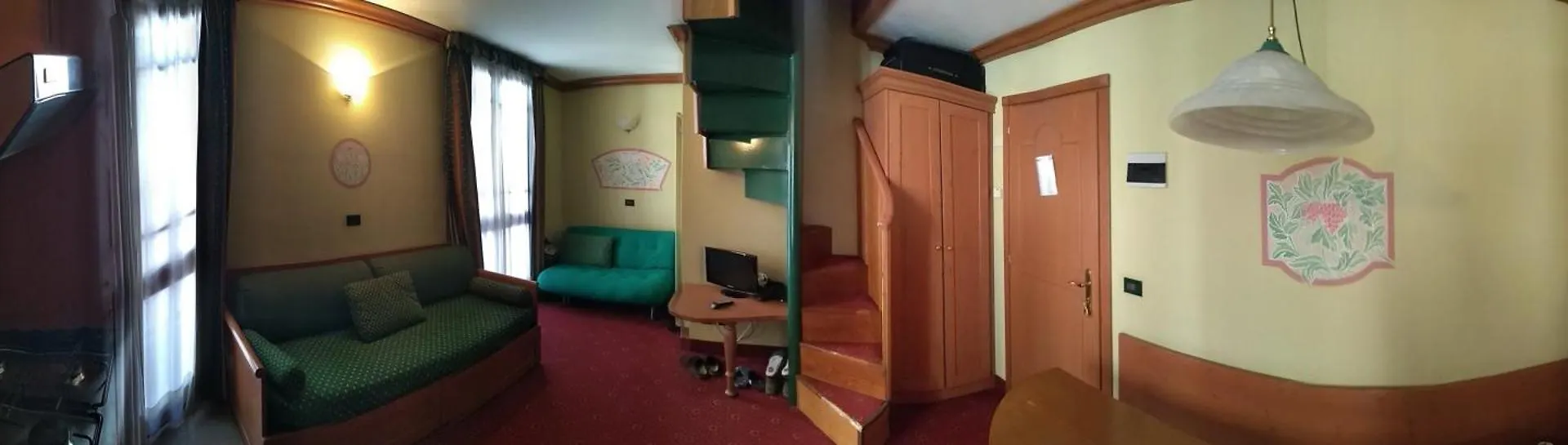 Apartment Trilocale Palace Pontedilegno Resort Ponte Di Legno Italy